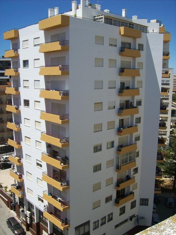 Apartamentos Turísticos Pérola da Rocha II Portimão Habitación foto